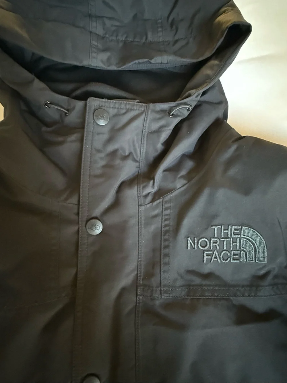 The North Face Men's Newington Jacket in TNF Black